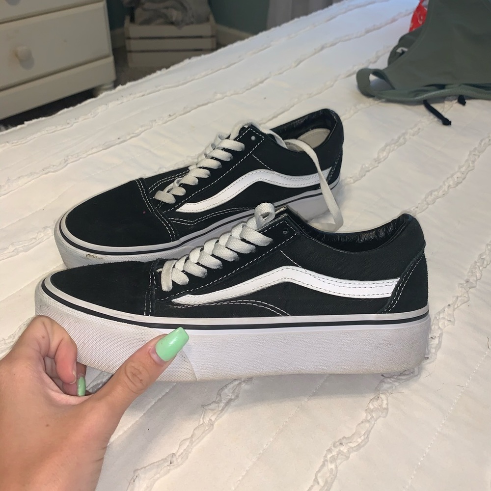 Black PLATFORM old skool vans